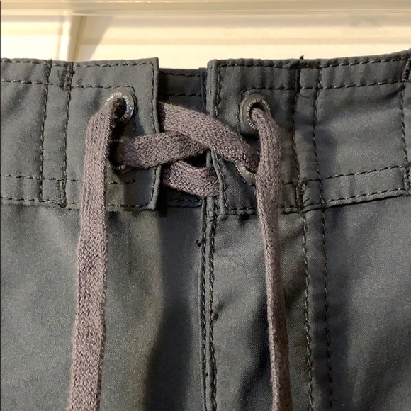 Cute Billabong Shorts - Picture 4 of 10